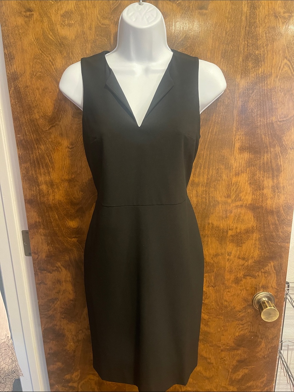 Ann Taylor Black Sleeveless V-Neck Sheath Dress